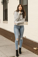 Load image into Gallery viewer, FALSE