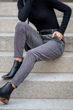 Load image into Gallery viewer, FALSE