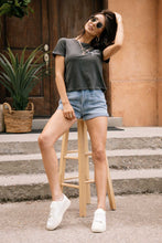 Load image into Gallery viewer, FALSE