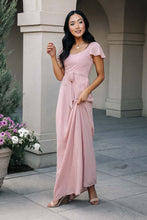 Load image into Gallery viewer, Florence Sweetheart Maxi Dress in Blush