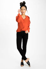 Load image into Gallery viewer, FALSE