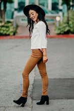 Load image into Gallery viewer, FALSE