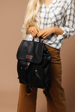 Load image into Gallery viewer, Hayworth Studio Backpack in Black
