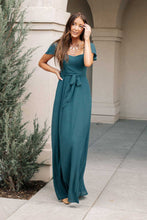 Load image into Gallery viewer, Florence Sweetheart Maxi Dress in Teal
